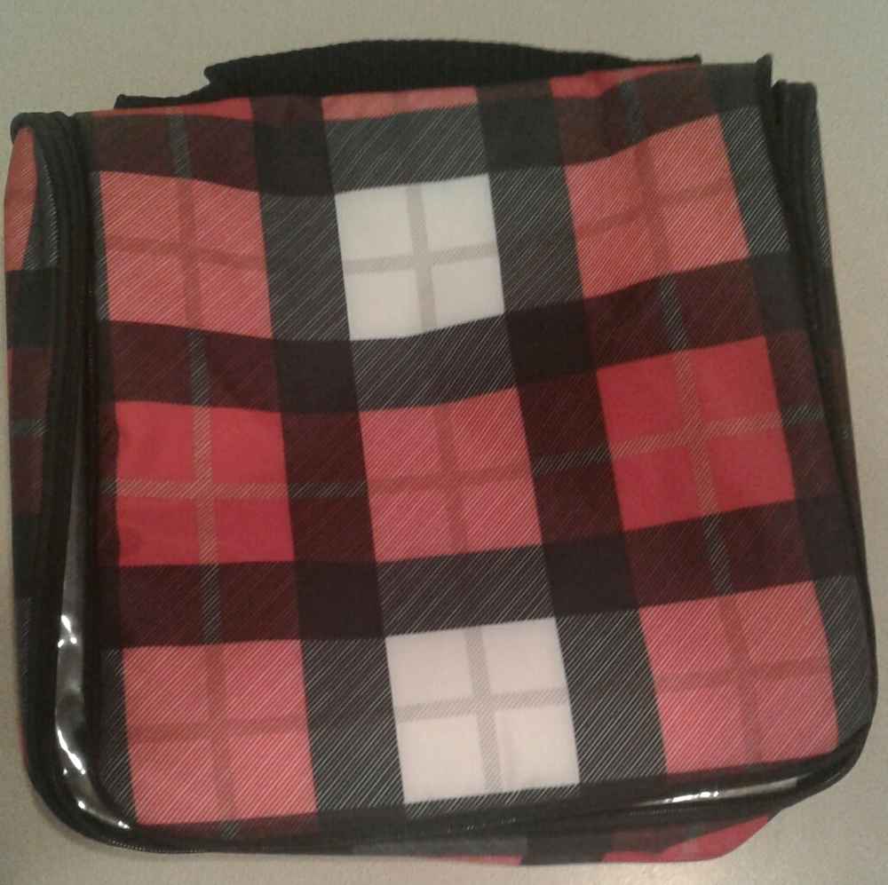 Thirty-One Hanging Traveler Case